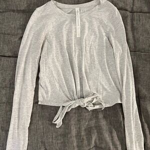 Lululemon cropped long sleeve with tie